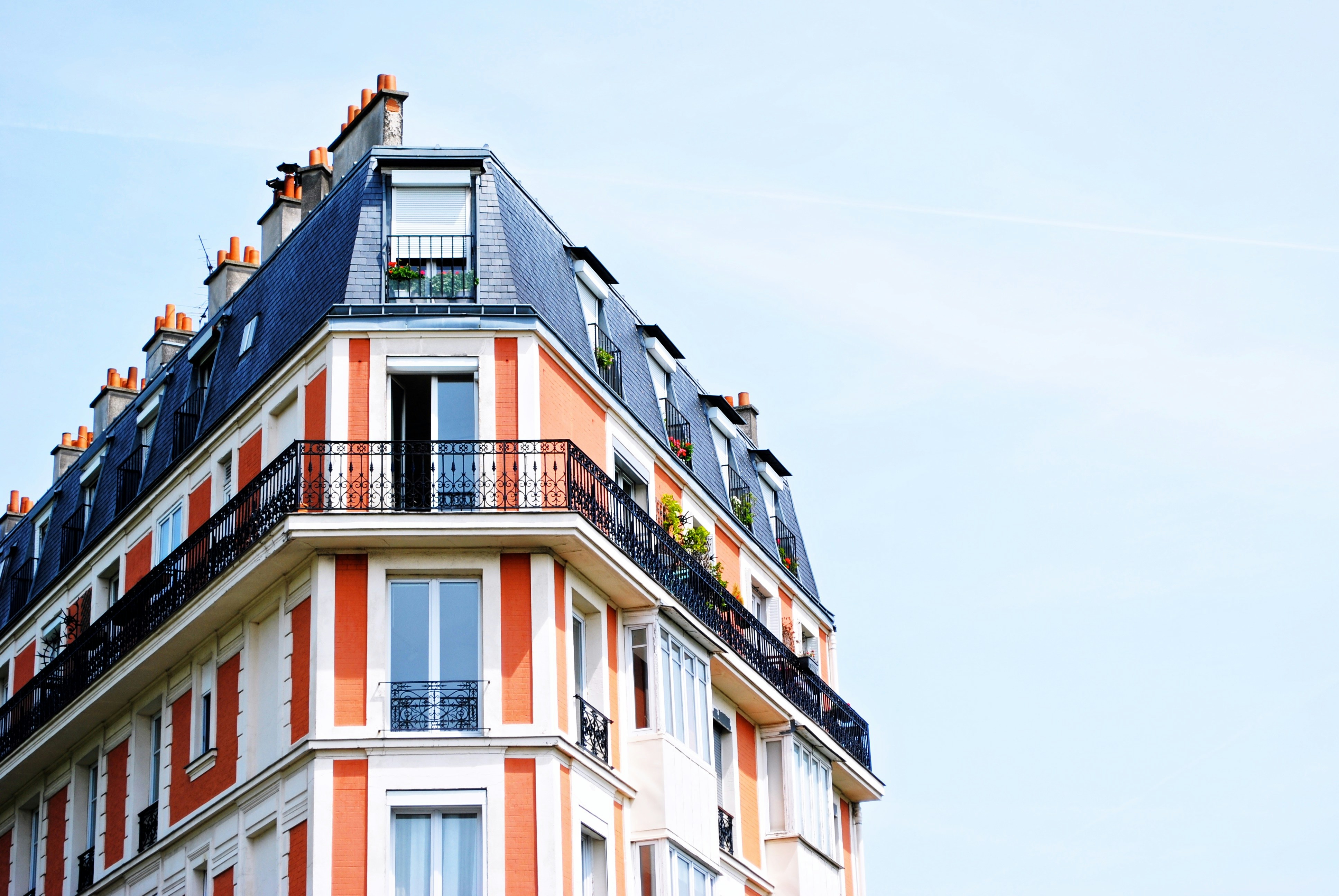 Corner House in Paris